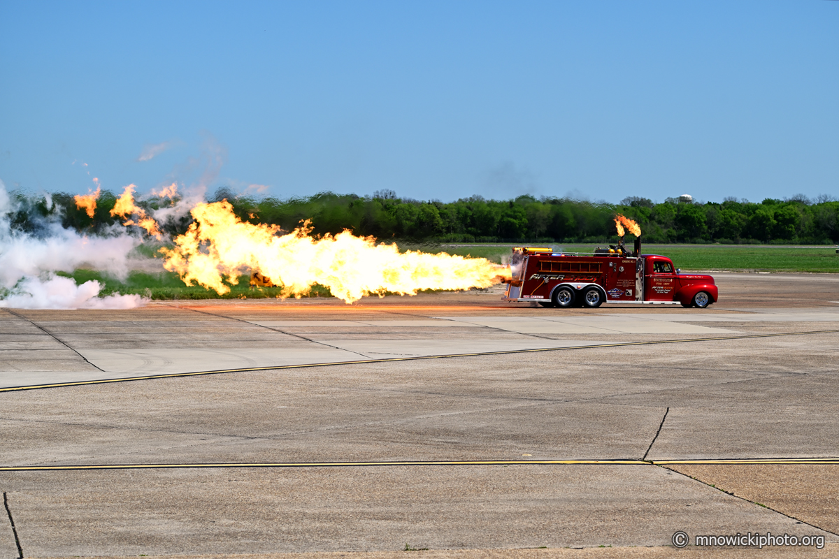 MN6_1774 copy.jpg - AFTERSHOCK Jet Fire Truck