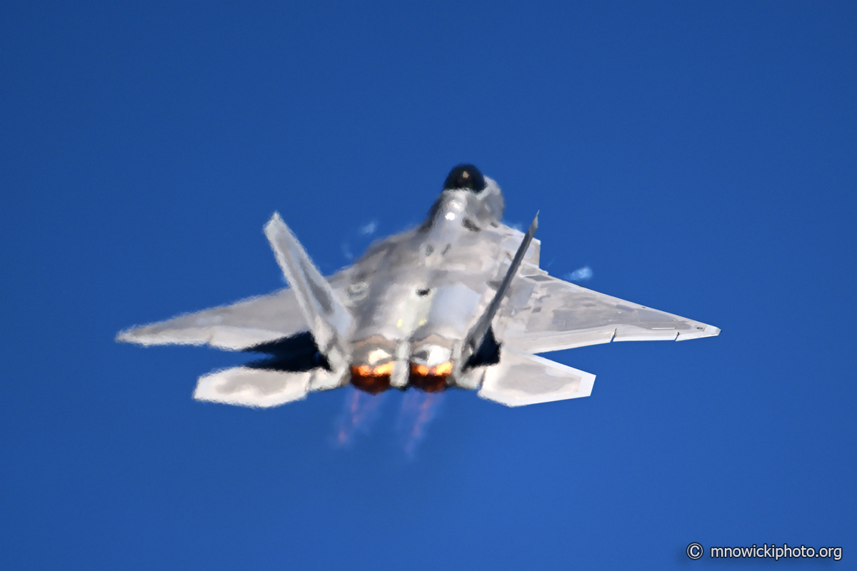 MN9_0089 copy.jpg - F-22 Raptor 01-4025 FF 