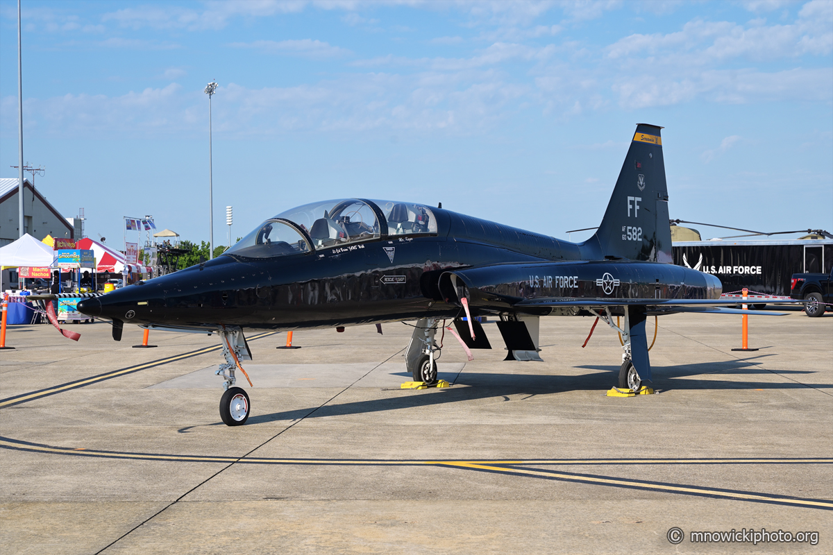 MN6_4536 copy.jpg - T-38A Talon 60-0582 FF