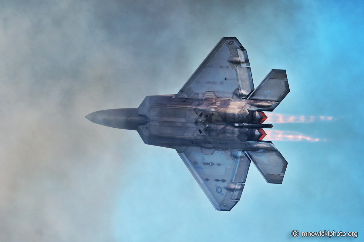 MN9_9009_01 copy.jpg - F-22 Raptor 05-4104