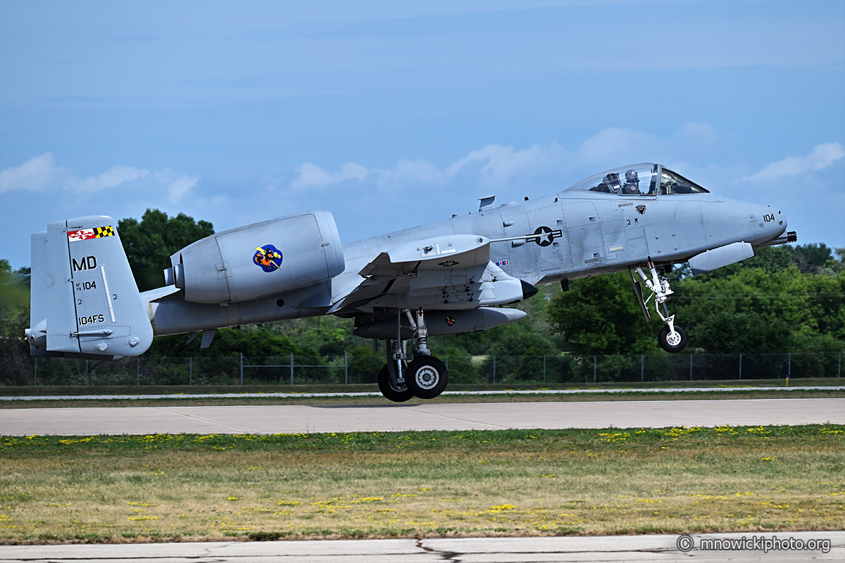 DSC_9296 copy.jpg - A-10A Thunderbolt 79-0104  (3)