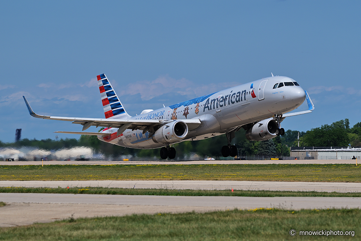 MN8_2121 copy.jpg - Airbus A321-231(WL) - American Airlines C/N 7013, N167AN