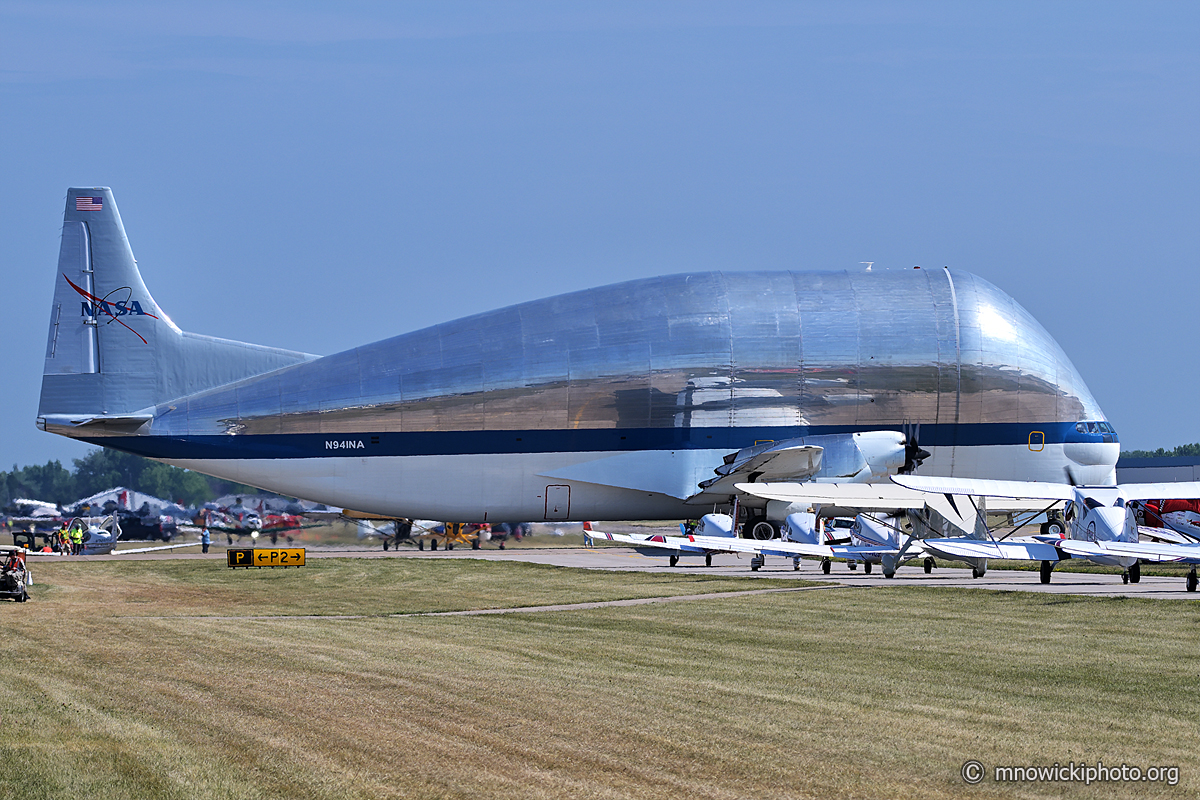 MN8_2700 copy.jpg - Aero-Spacelines  377 SGT  Super Guppy  N941NA  (2)