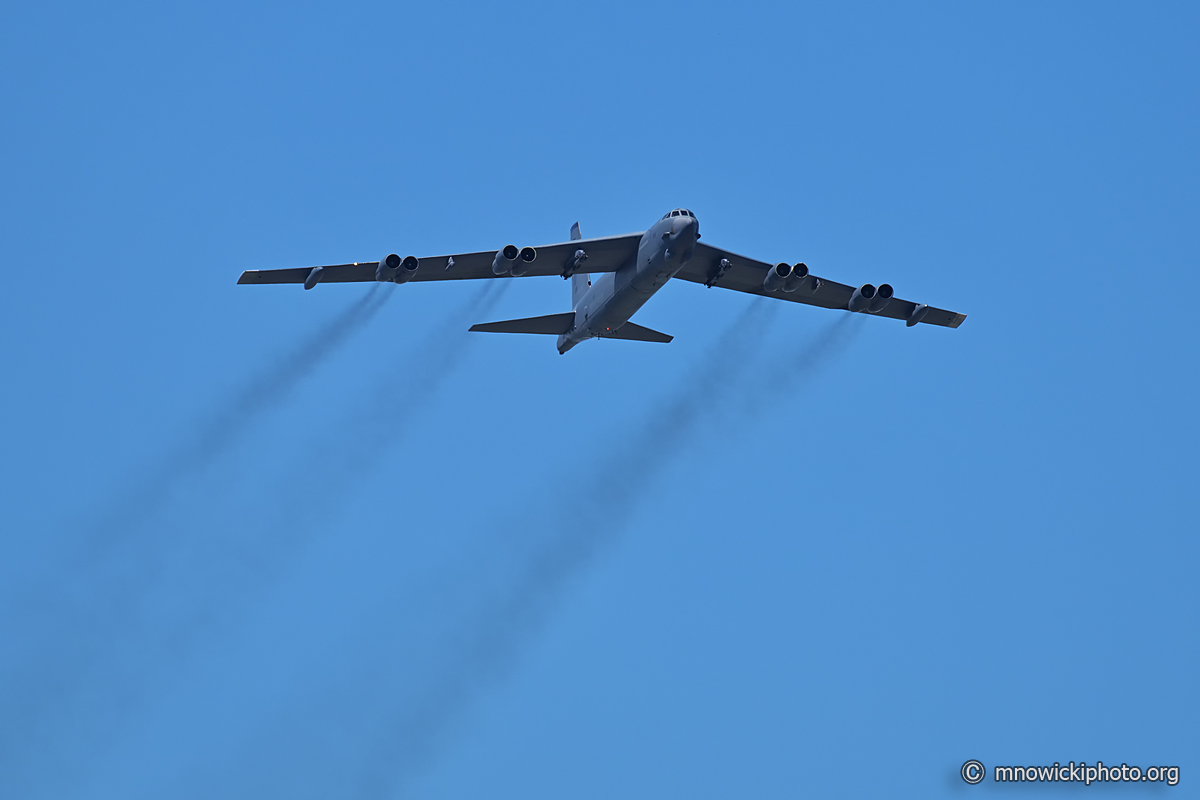 MN8_7005 copy.jpg - B-52H Stratofortress 60-0015  (2)