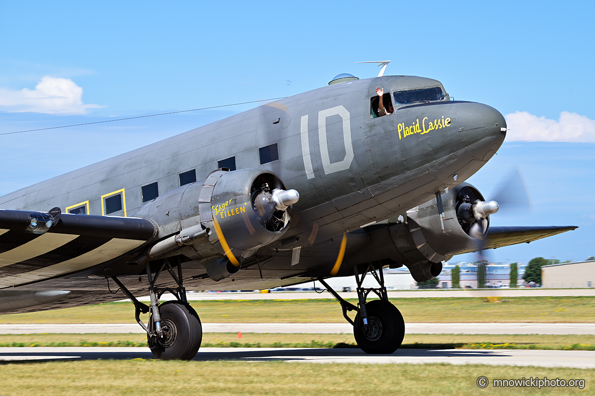 MN8_7819 copy.jpg - Douglas DC-3C-S1C3G "Placid Lassie" C/N 9926, N74589  (2)