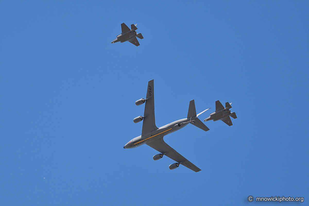 MN8_9780 copy.jpg - KC-135R and F-35 air refueling