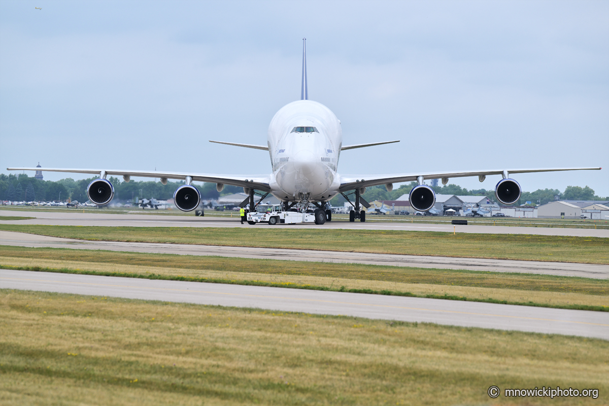 MN9_5489 copy.jpg - Boeing 747-4H6(LCF) Dreamlifter - Boeing  N718BA  (3)