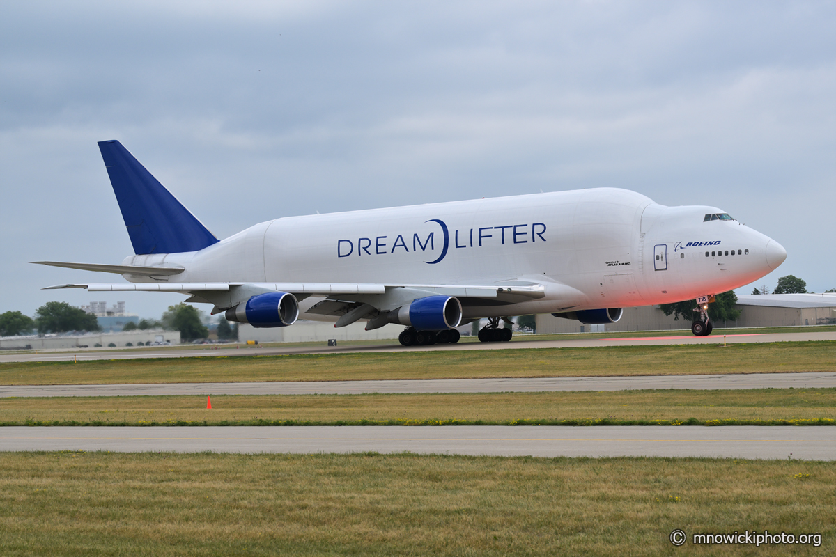 MN9_5518 copy.jpg - Boeing 747-4H6(LCF) Dreamlifter - Boeing  N718BA  (4)