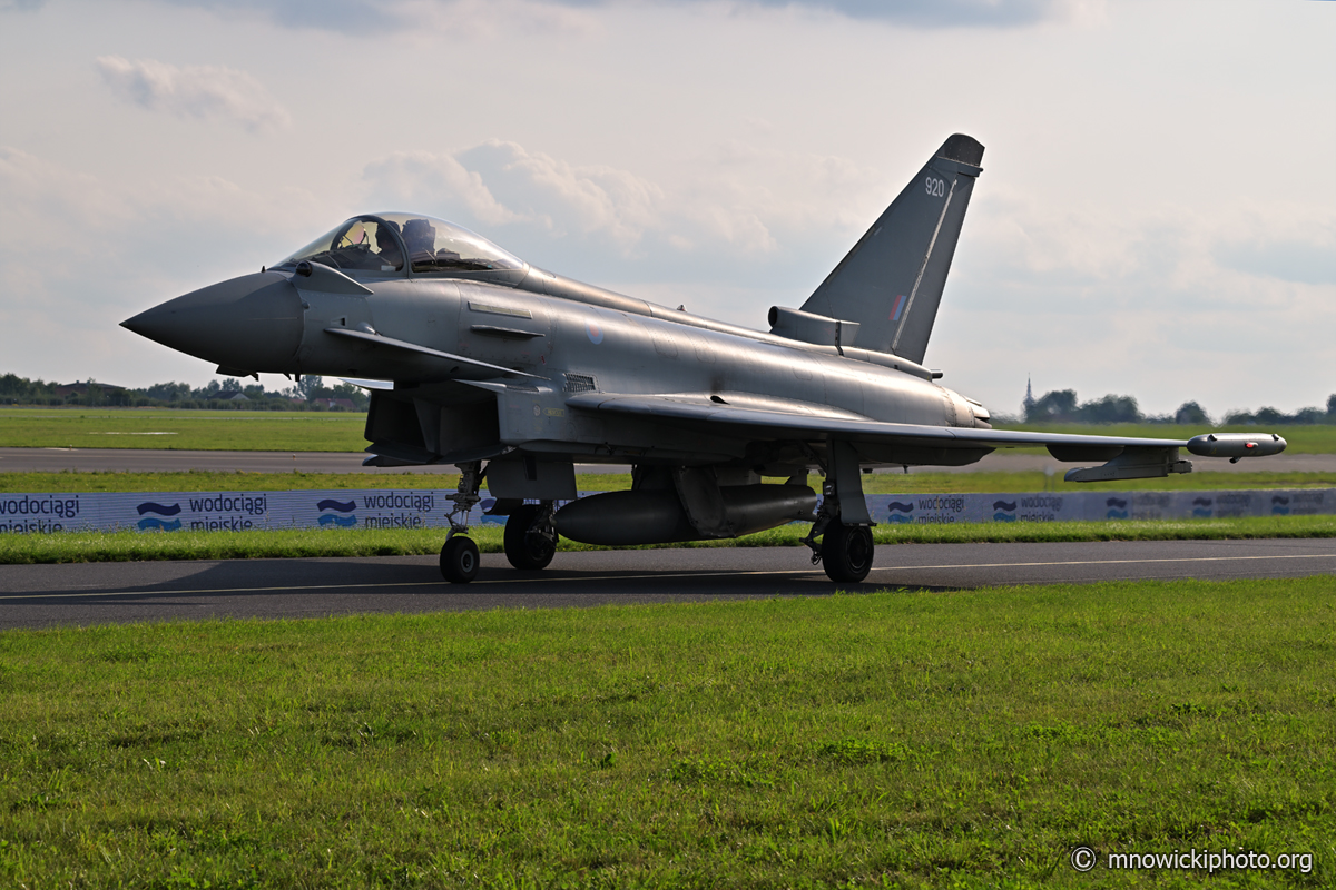 MN8_9489 copy.jpg - RAF Eurofighter Typhoon FGR4 ZJ920 C/N 067/BS011  (2)