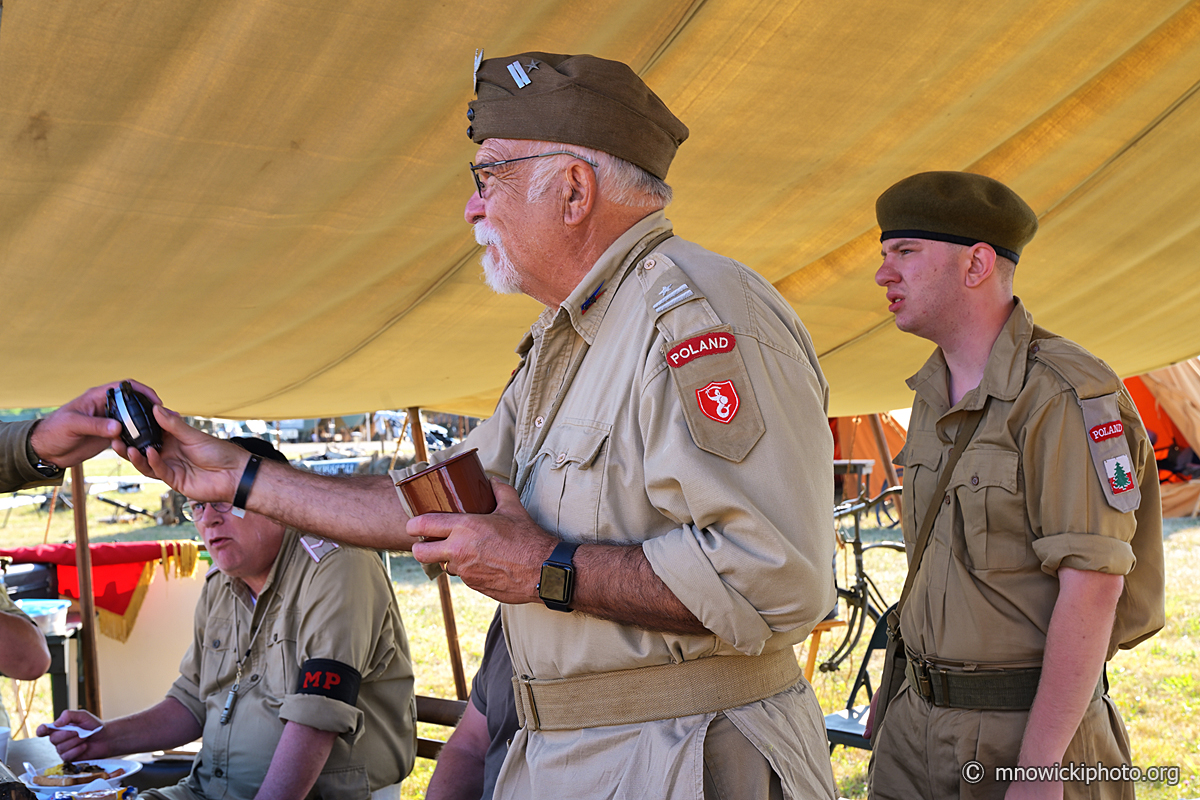 MN6_6567 copy.jpg - Reenactors. Polish camp.  (3)