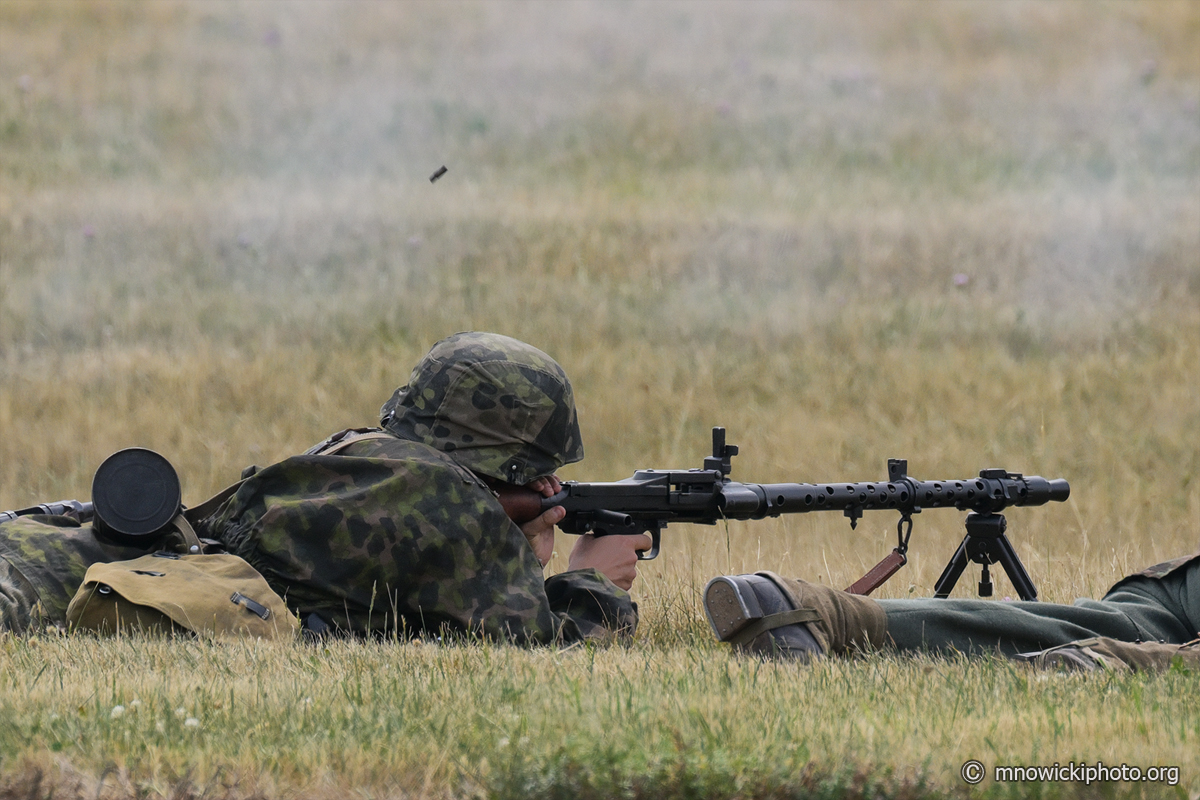 MN9_5205 copy.jpg - MG 34 machine gun.