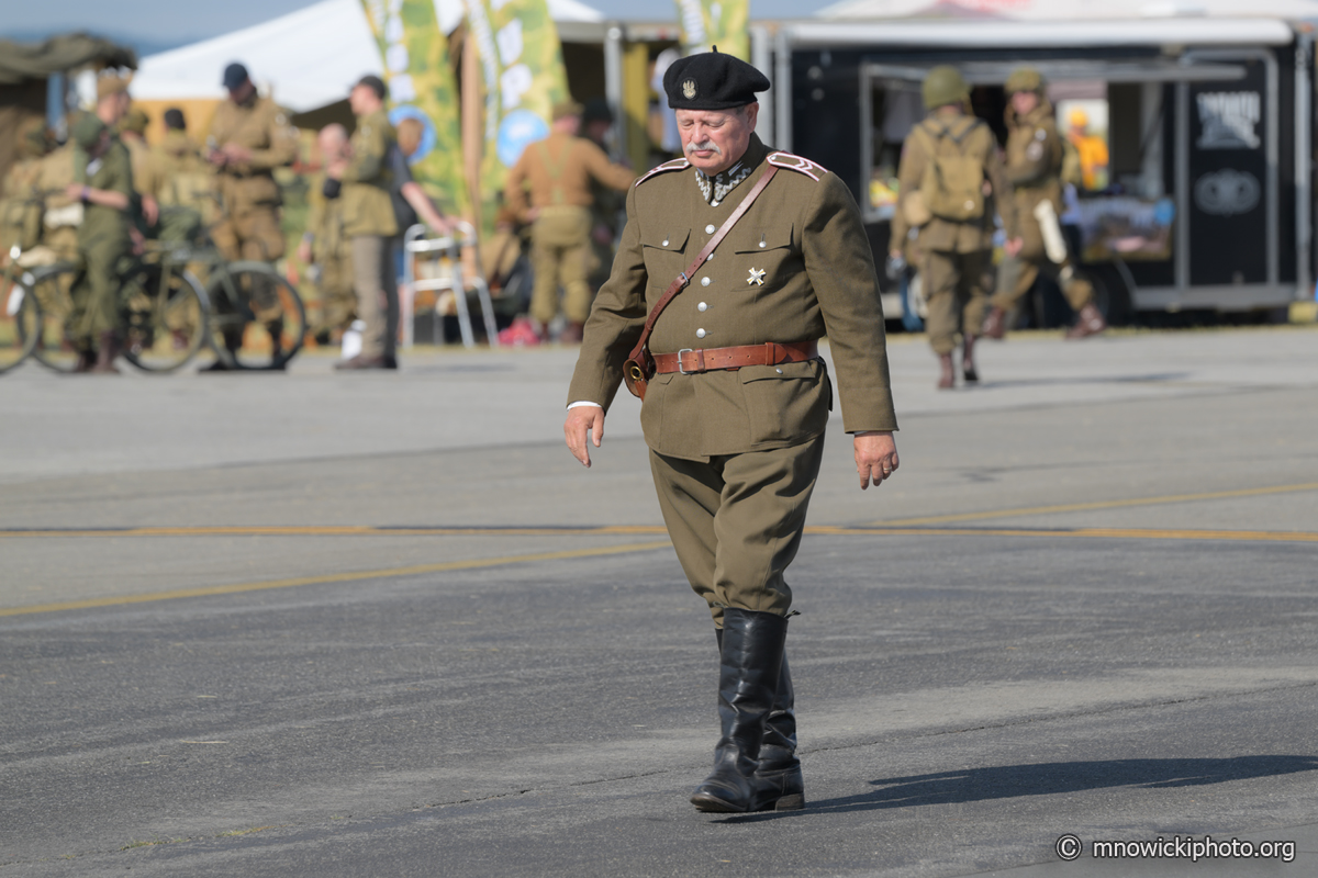 MN9_6585 copy.jpg - Reenactors. Polish soldier. 