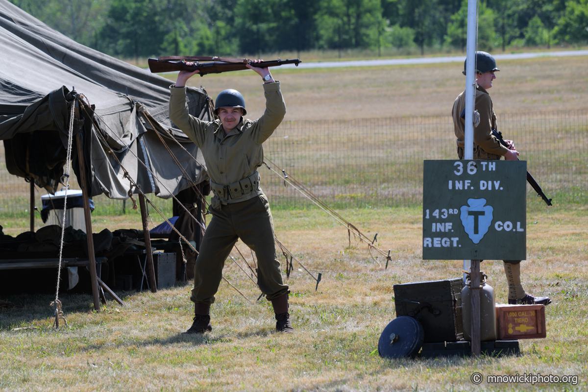 MN9_6607 copy.jpg - Reenactors. American soldiers. 