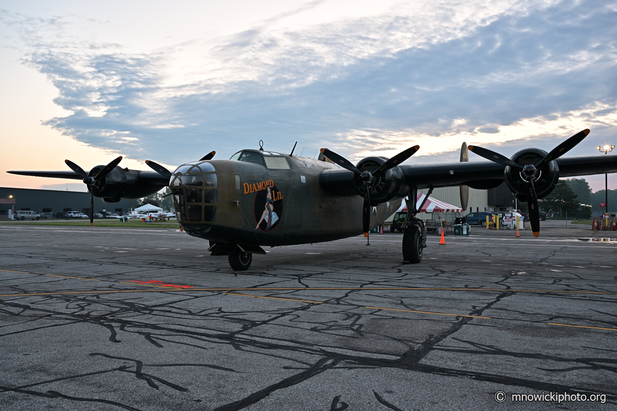 MN9_4767 copy.jpg - Consolidated Vultee RLB-30 Liberator "Diamond Lil" C/N 18, N24927  (2)