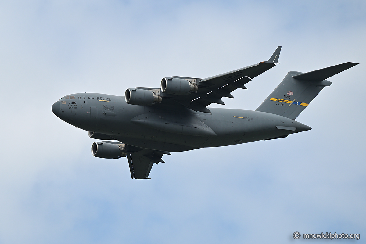 M80_8425 copy.jpg - Boeing C-17A Globemaster III 7-7180  (2)