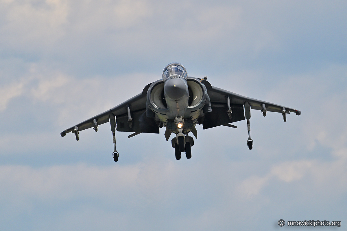M81_6049 copy.jpg - AV-8B Harrier 165389 CG-07  (5)