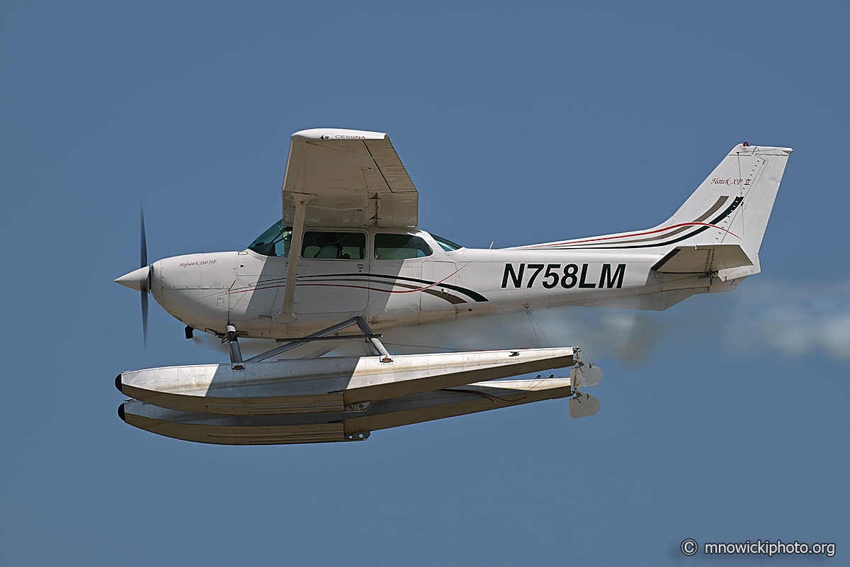 M81_3777 copy.jpg - Cessna R172K Hawk XP N758LM