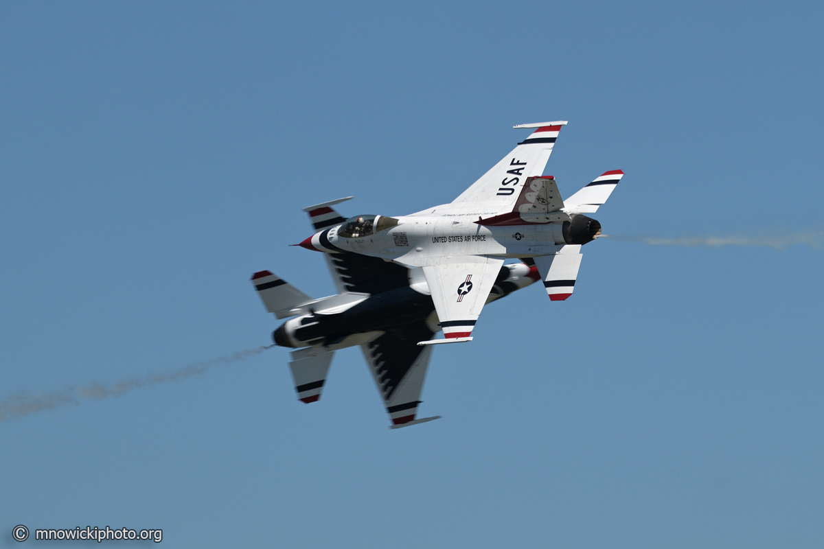 M81_9091 (2) copy.jpg - U.S. Air Force Thunderbirds F16  (4)