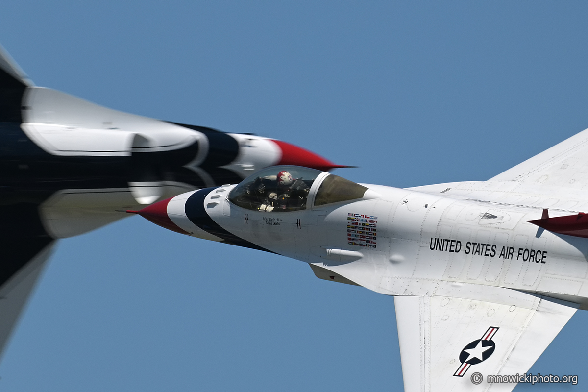 M81_9209 copy.jpg - U.S. Air Force Thunderbirds F16  (3)