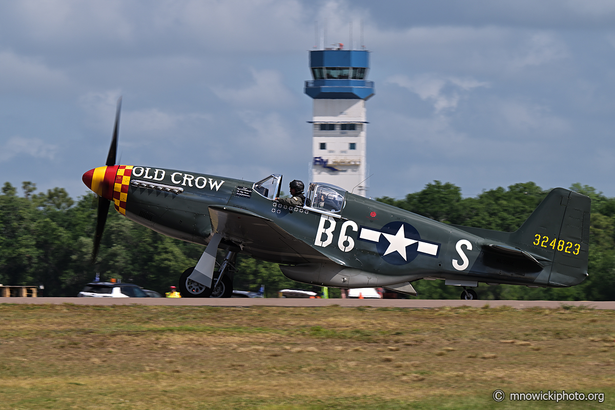 M80_4928 copy.jpg - North American P-51B Mustang "Old Crow"  NL551E