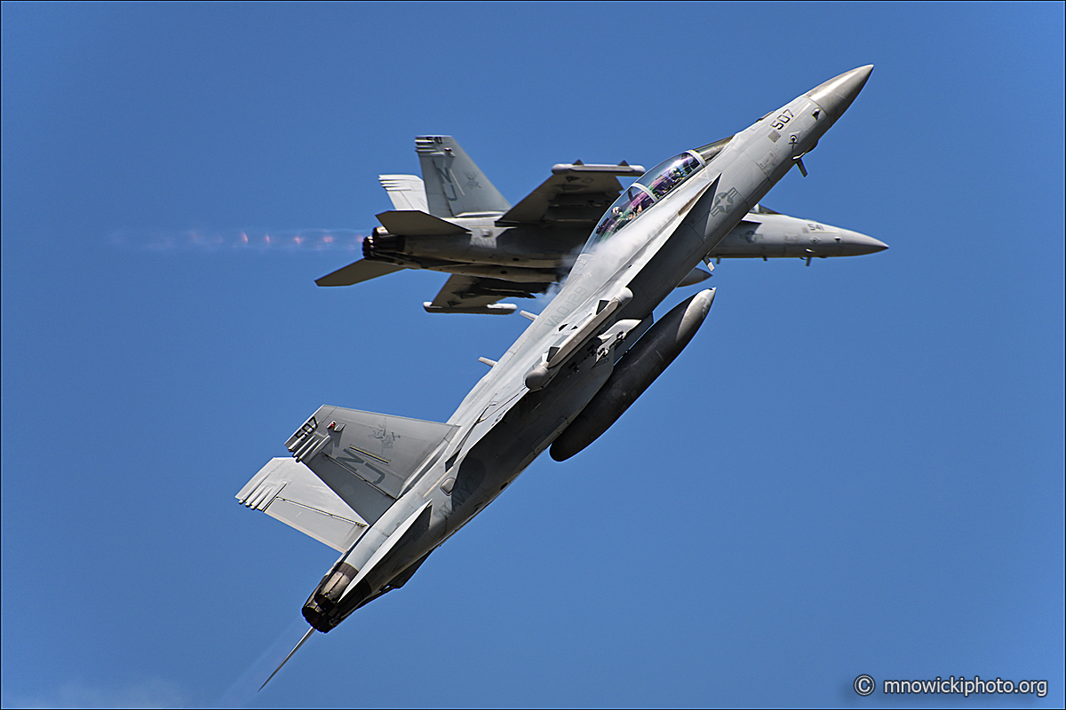 M80_5979 copy.jpg - EA-18G Growler 168904 NJ - 507 & EA-18G Growler 166934 NJ-541