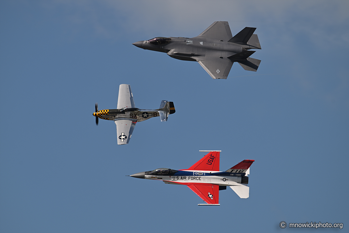 M81_5276 copy.jpg - North American P-51D Mustang N7TF & F-35A Lightning II 19-5483 & F-16CM Fighting Falcon 91-0395