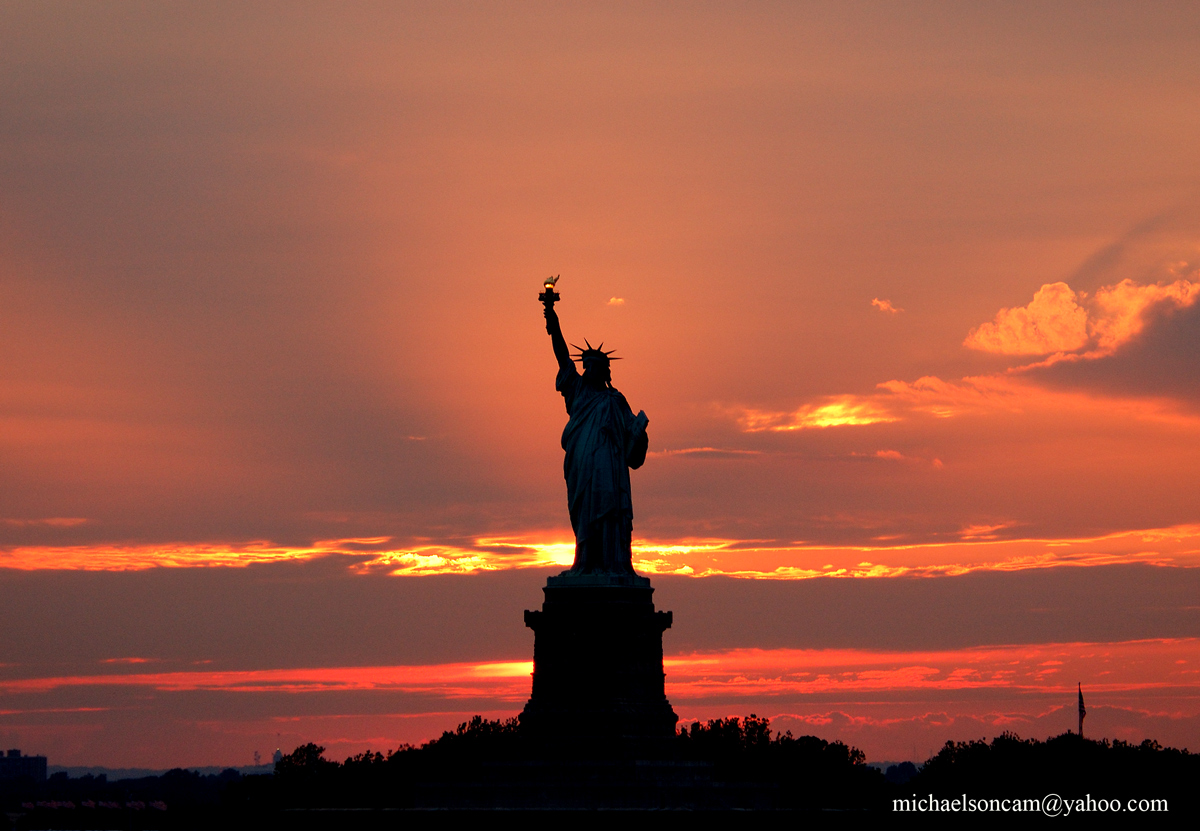 Statue-Of-Liberty.jpg - Statue of Liberty