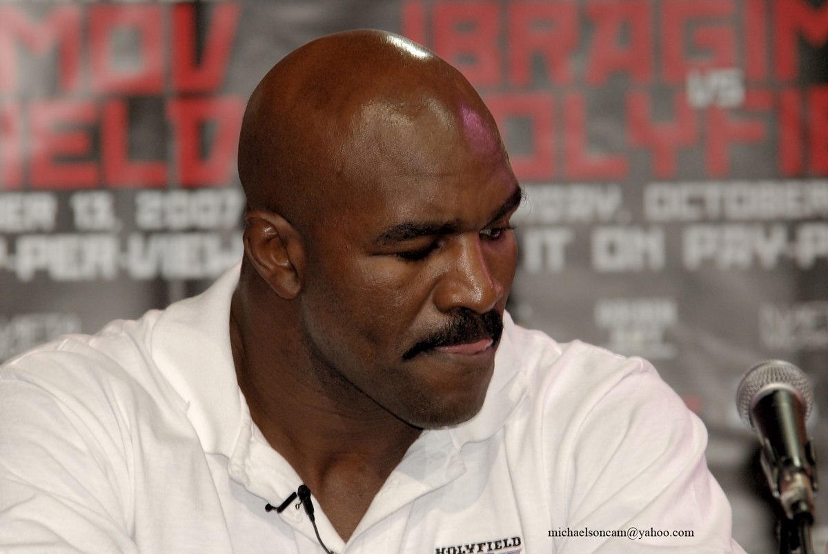 Holyfield.jpg - Ibragimow vs Holyfield 3