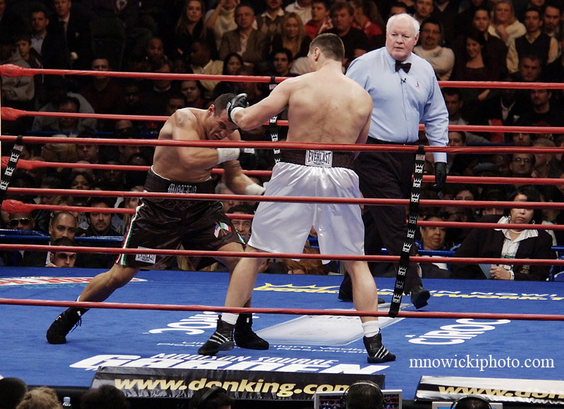 _DSC5594cp.jpg - Golota vs Mollo 4