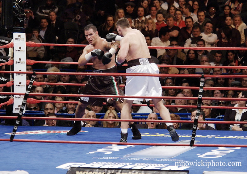 _DSC5616cp.jpg - Golota vs Mollo 3